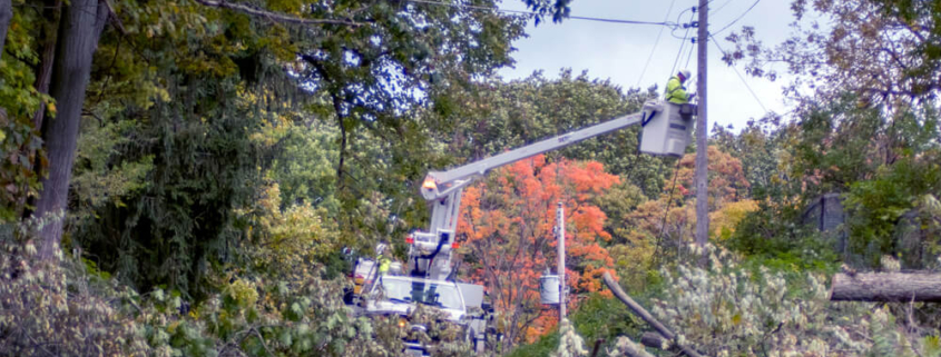 Common Causes of Power Lineman Injuries and OSHA Compliance